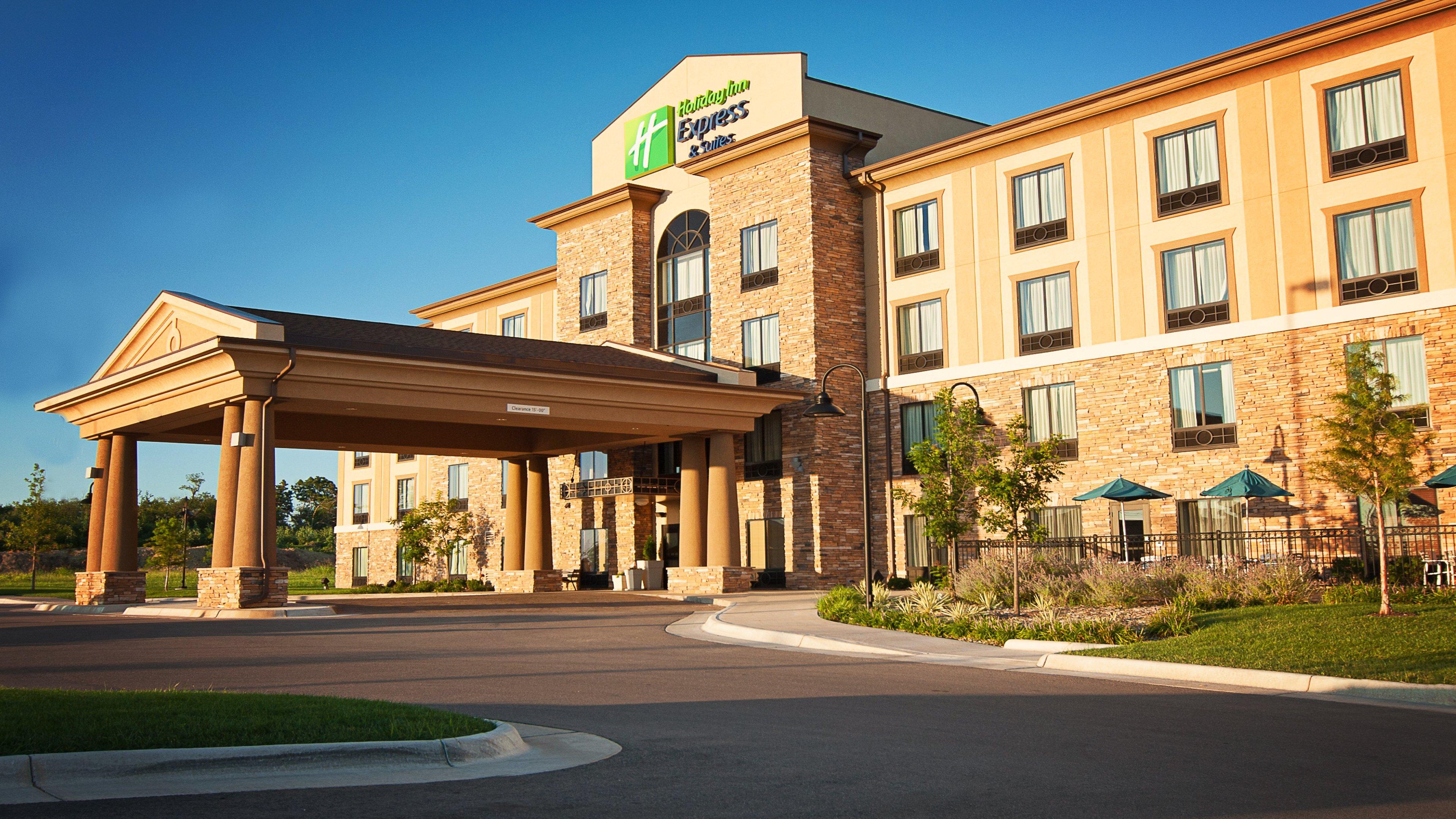 Holiday Inn Express Hotel & Suites Wichita Northeast By Ihg Extérieur photo